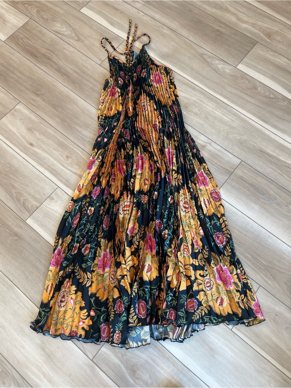 Pre-owned Farm Rio Floral Black Arabesque Floral Pleated Midi Dress - Picture 6 of 14